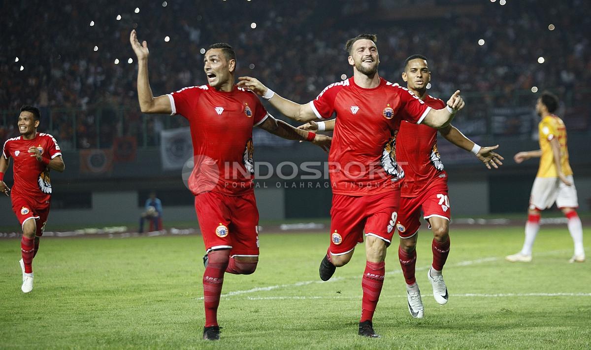 Selebrasi para pemain Persija usai cetak gol ke gawang Selangor FA.