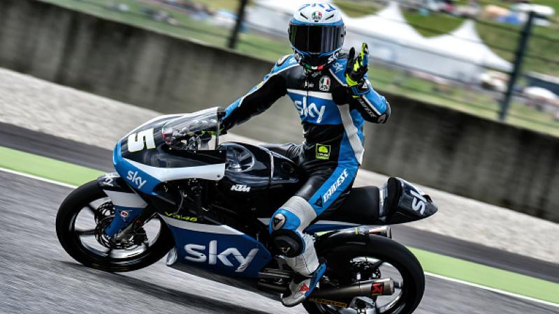 Romano Fenati saat masih di tim Sky VR46 Moto3 Copyright: INDOSPORT