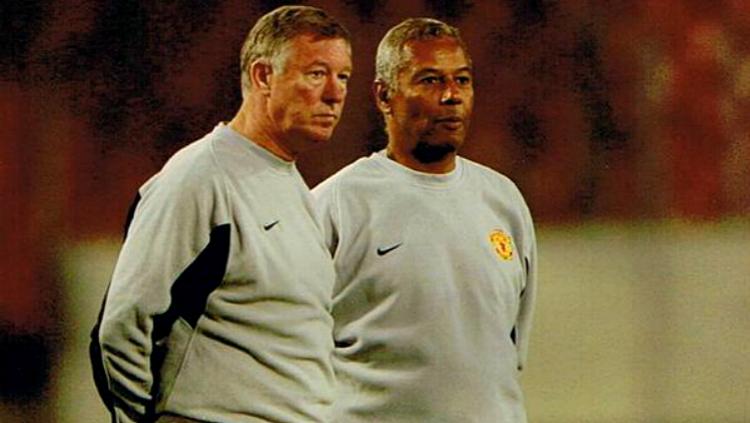 Duel sengit Piala FA Liga Inggris bakal terjadi malam nanti, Jumat (06/01/23) dini hari WIB, dengan mempertemukan Man United vs Everton di Stadion Old Trafford.