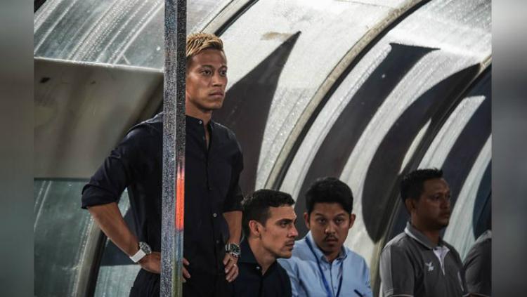 Keisuke Honda saat memimpin skuat tim nasional Kamboja.