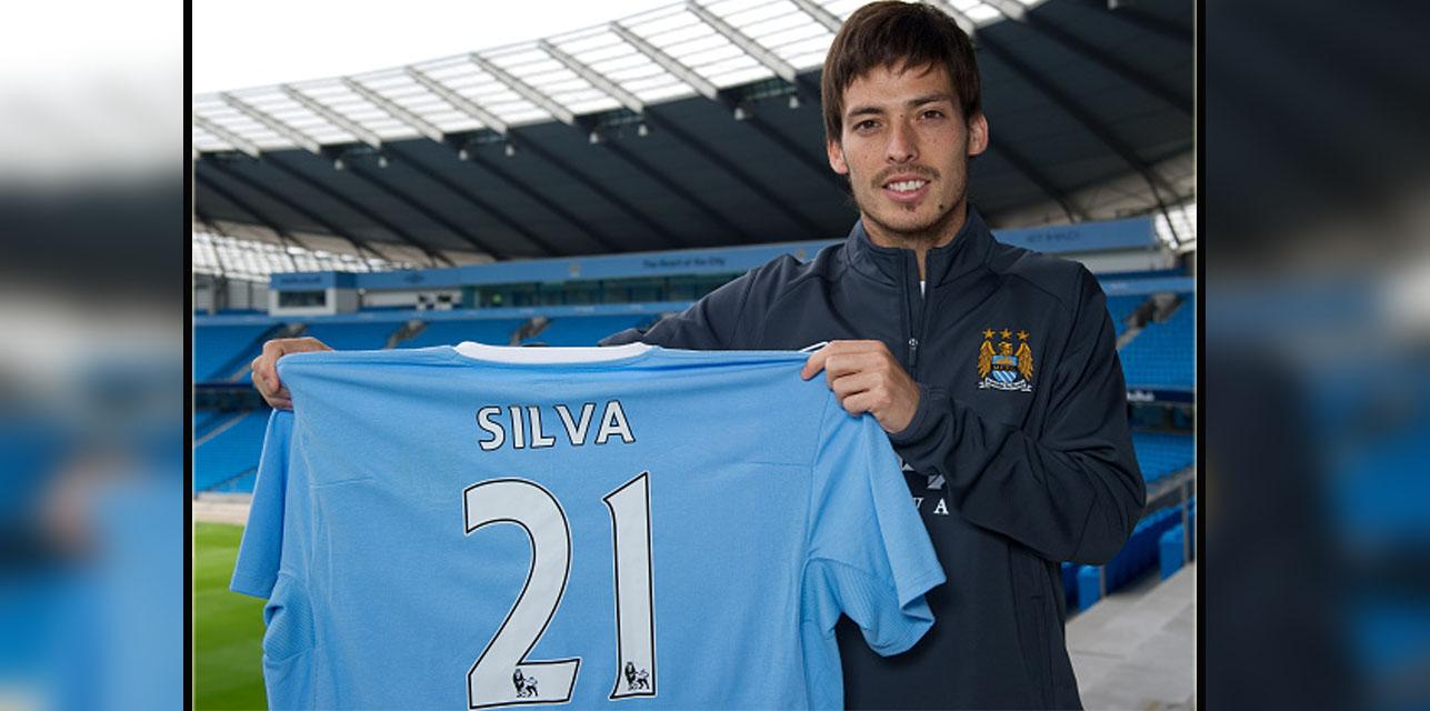 David Silva saat baru pertama kali gabung Man City. Copyright: INDOSPORT