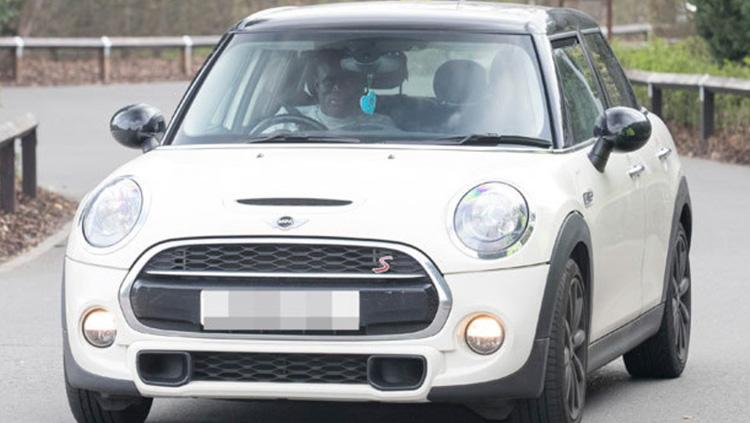 Mobil Ngolo Kante. Copyright: DailyStar