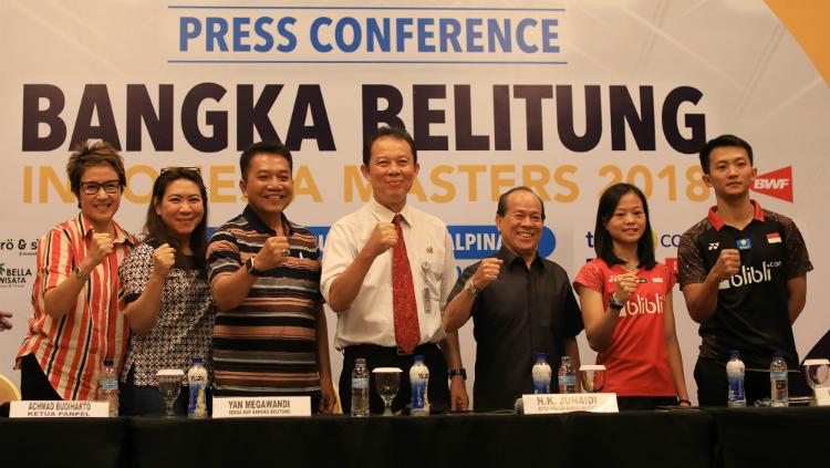Ihsan Maulana dan Fitriani ikut konferensi pers Indonesia Master 2018. - INDOSPORT