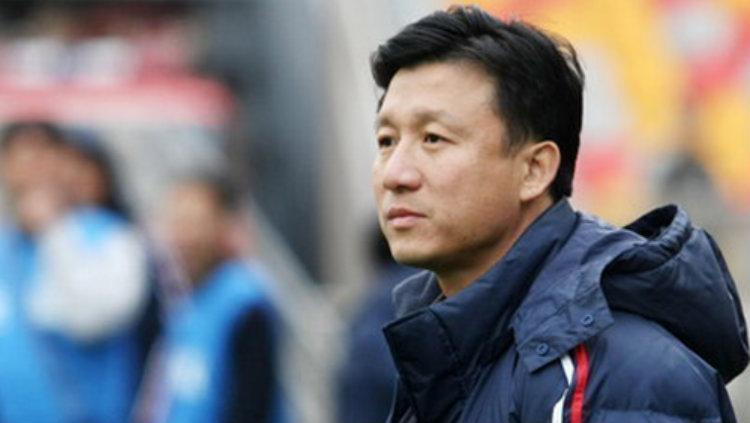 Pelatih China U-19 Cheng Yaodong.