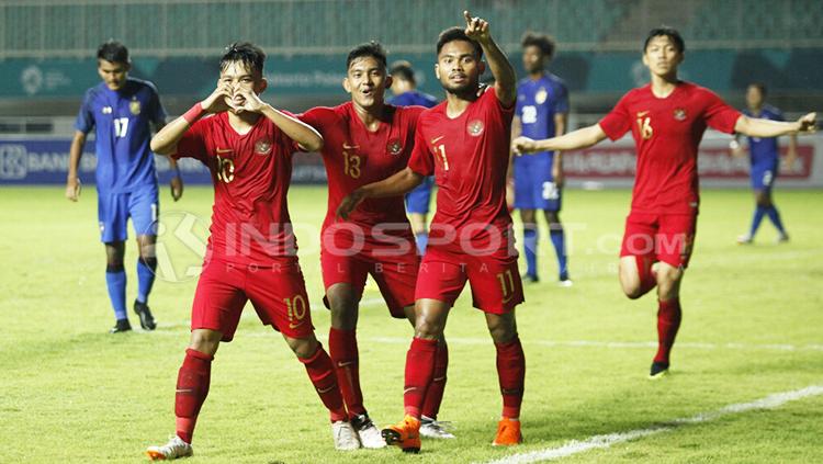 Witan, M Rafli dan Saddil saat selebrasi