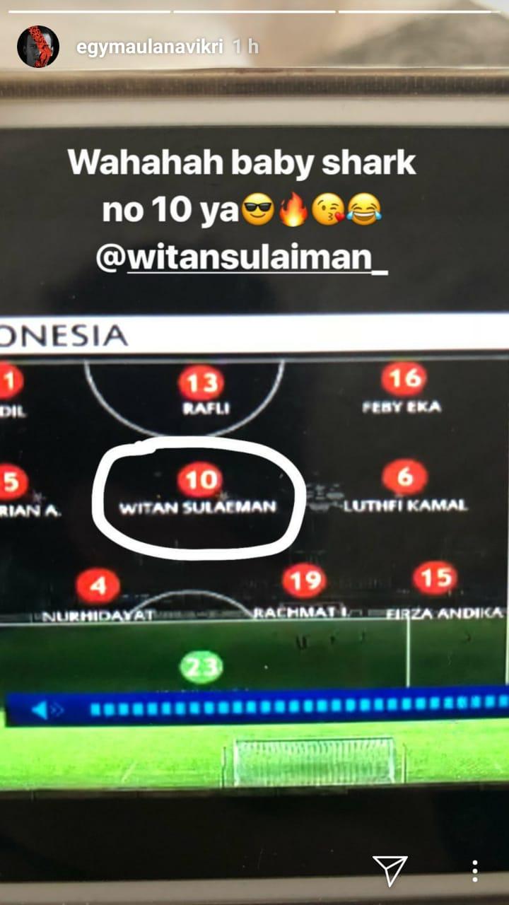 Egy Maulana Vikri soroti Witan Sulaeman yang kenakan nomor punggung 10. Copyright: instagram.com/egymaulanavikri/