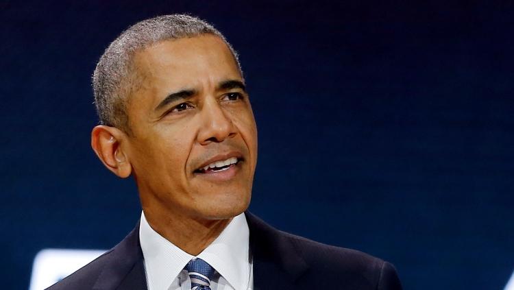 Presiden dan mantan Presiden Amerika Serikat yakni Donald Trump dan Barack Obama menulis ucapan belasungkawa atas kepergian legenda NBA, Kobe Bryant. - INDOSPORT