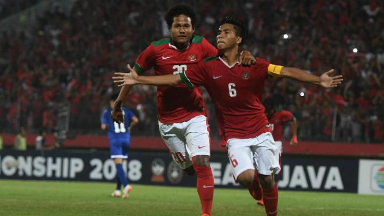 Kapten Timnas U-16, David Maulana (kanan) Melakukan Selebrasi Copyright: Tempo