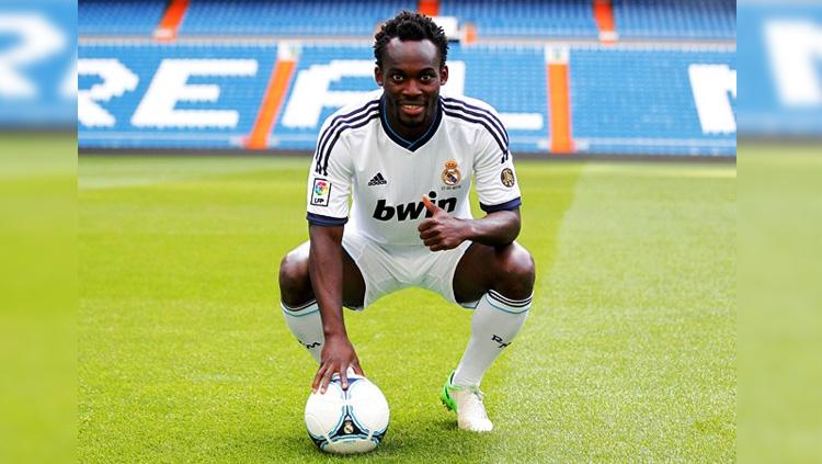 Michael Essien saat masing berseragam Real Madrid.