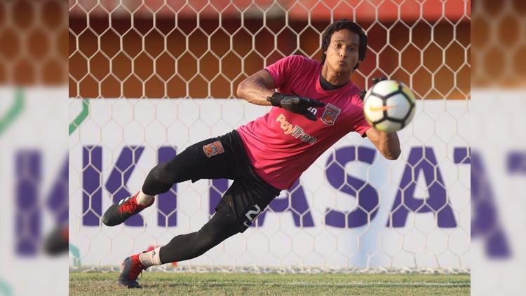 Kiper Borneo FC Muhammad Ridho Djazulie. Copyright: borneofc.id
