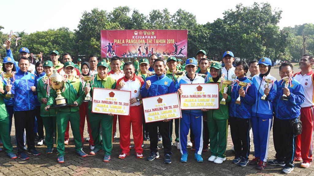 Kontingen TNI AD Juara Umum Pertandingan Piala Panglima TNI Tahun 2018. Copyright: PUSPEN TNI