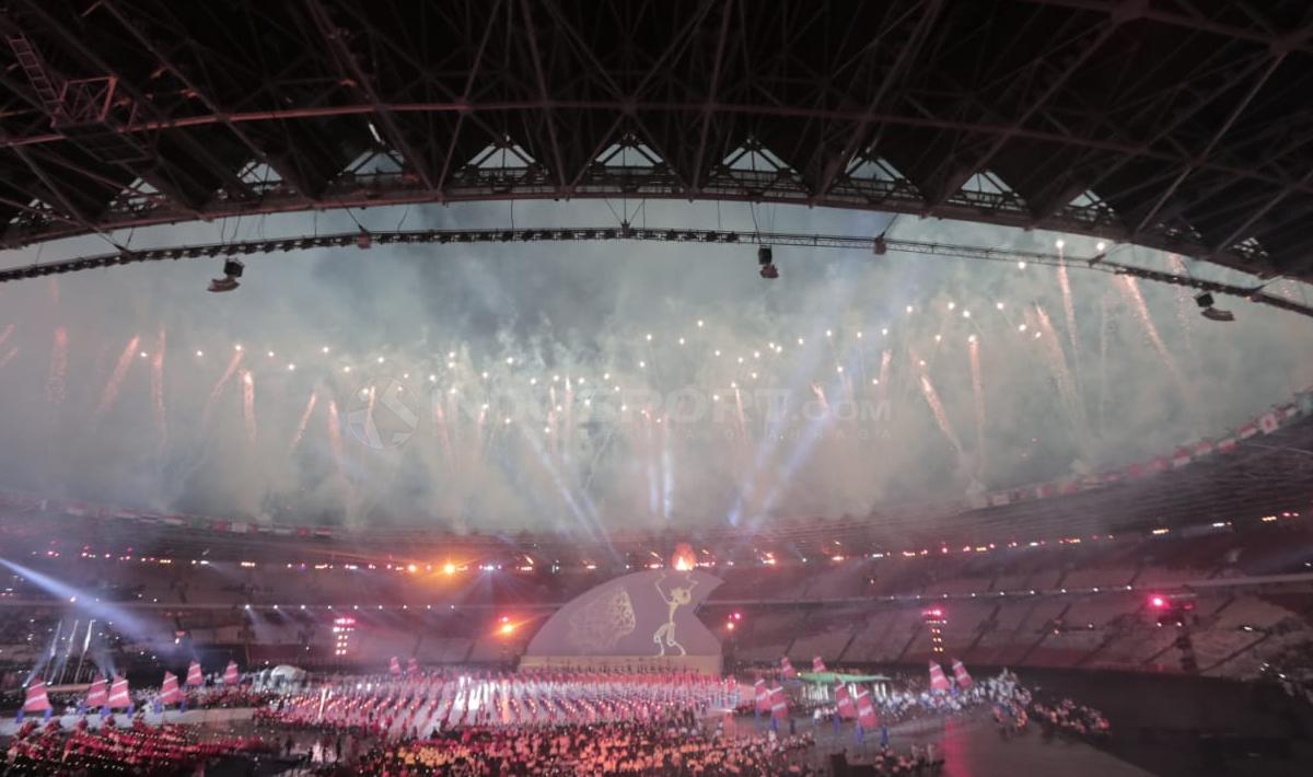 Kemeriahan pembukaan Asian Para Games 2018. - INDOSPORT