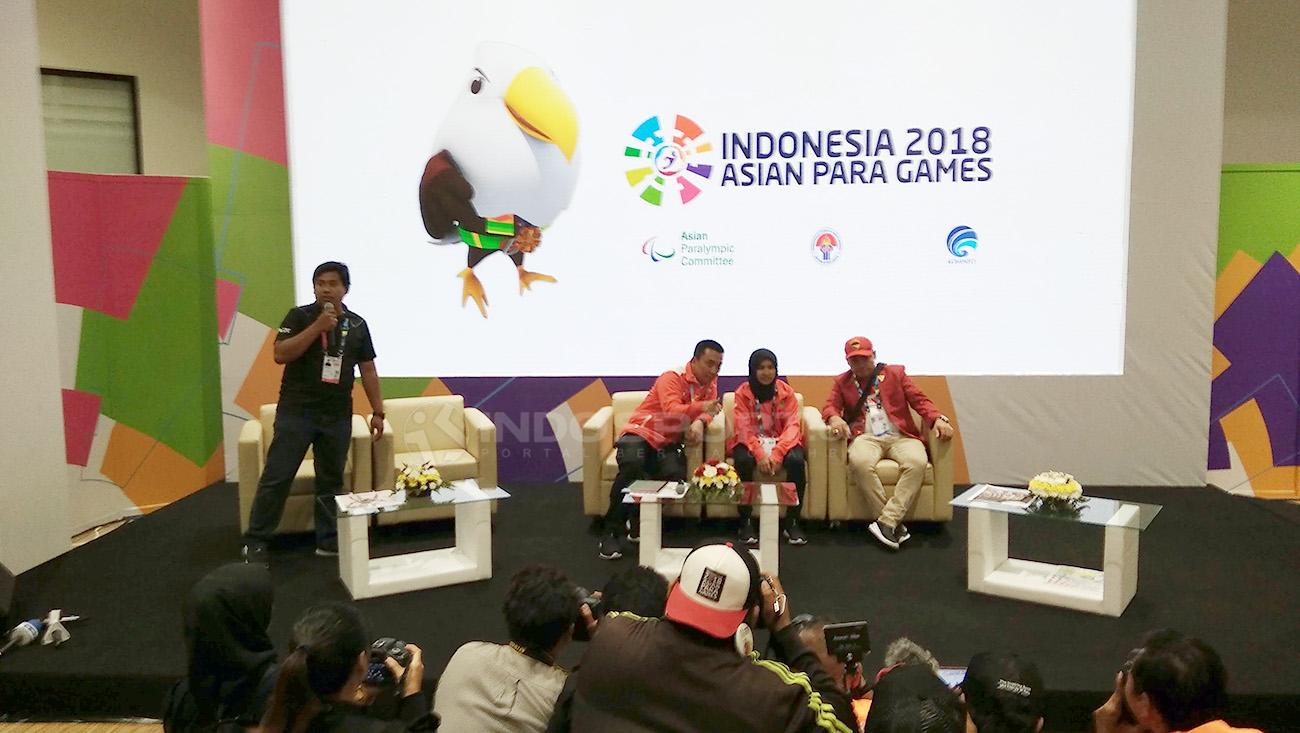 Menpora Imam Nahrawi akhirnya buka suara terhadap polemik atlet Blind Judo disabilitas Indonesia Miftahul Jannah yang enggan melepas hijab saat bertanding di Asian Para Games 2018. Copyright: Tiyo Bayu Nugroho/Indosport.com