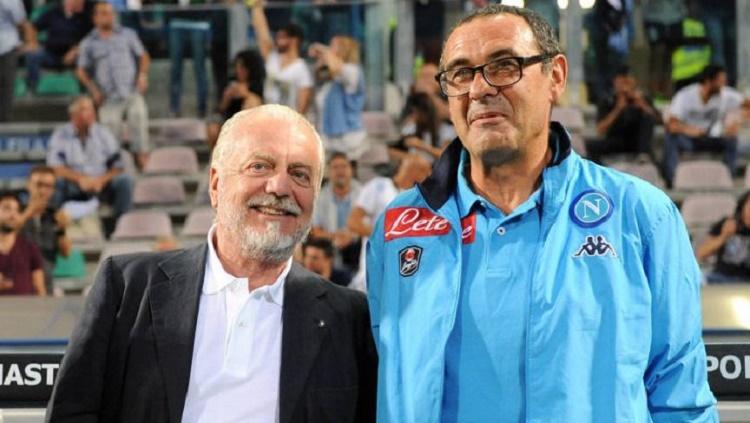 Aurelio De Laurentis dan Maurizio Sarri saat masih bersama di Napoli Copyright: Valdarmo24