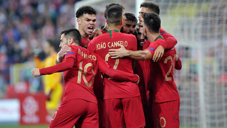 Selebrasi para pemain Portugal.