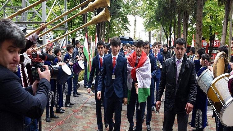 Timnas Tajikistan U-16. - INDOSPORT
