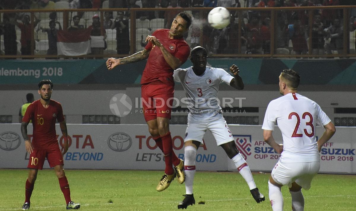 Proses terjadinya gol Indonesia ke gawang Hongkong lewat sundulan Beto Goncalves