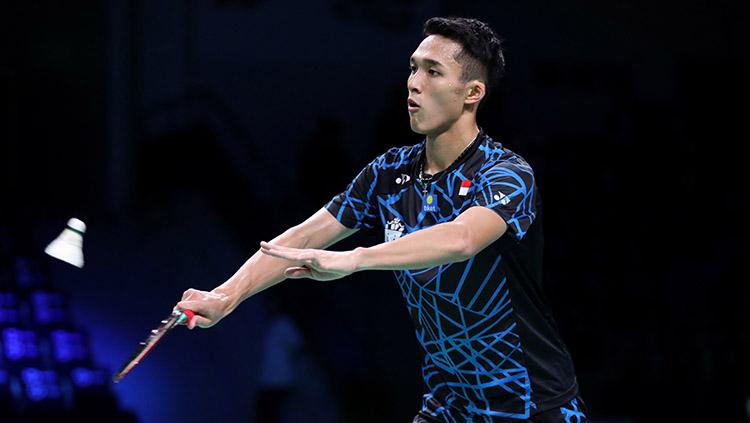 Jagoan Indonesia di nomor tunggal putra, Jonatan Christie lolos ke 16 besar Denmark Open 2018. - INDOSPORT