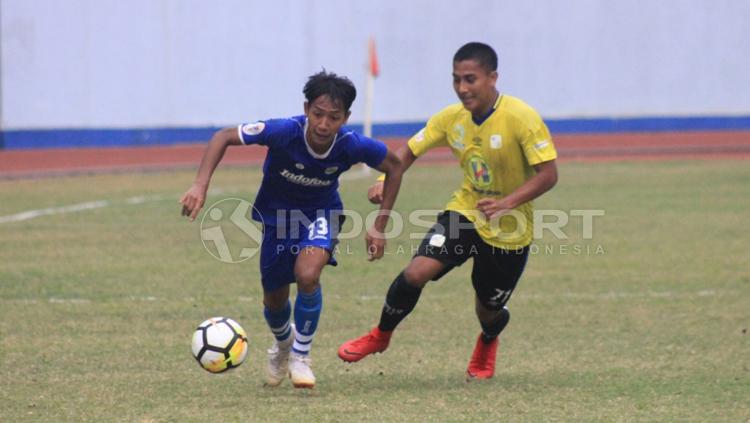 Persib U-19 vs Barito Putera U-19. Copyright: Arif Rahman/INDOSPORT