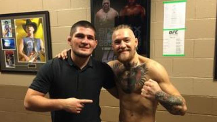 Khabib Nurmagomedov dan Conor McGregor, dua petarung MMA yang sudah memiliki banyak prestasi. - INDOSPORT