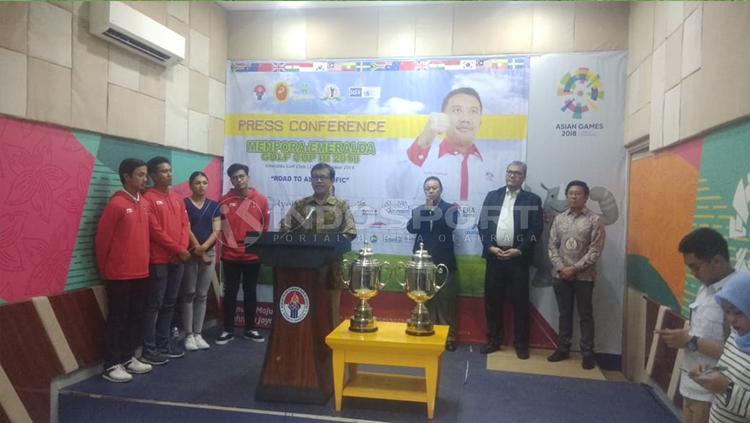 Mudjo Suwarno, selaku Ketua Perkumpulan Akademi Golf Indonesia (PAGI) saat konferensi pers di Kantor Kemenpora.