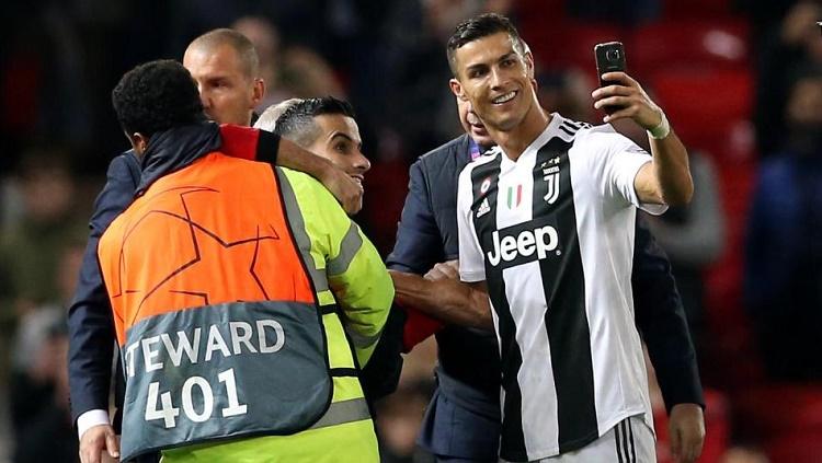 Emre Can selaku mantan rekan di Juventus bonkar kejelekan Cristiano Ronaldo.