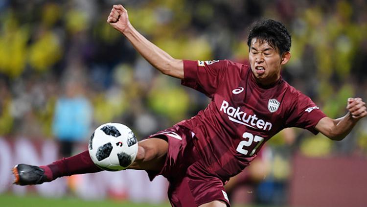 Yuta Goke dalam aksinya bersama Vissel Kobe Copyright: INDOSPORT