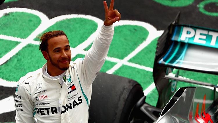 Lewis Hamilton memastikan gelar juara dunia Formula 1 2018. - INDOSPORT