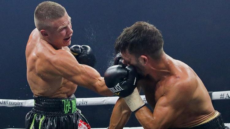 Ivan Baranchyk (kiri) vs Anthony Yigit (kanan) - INDOSPORT