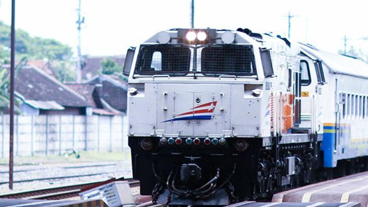 Kereta api Indonesia.