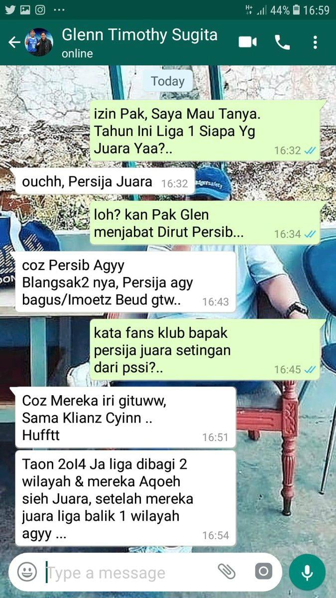 Chat yang diduga Direktur Utama PT Persib Bandung Bermartabat, Glen Sugita Copyright: persib.co.id