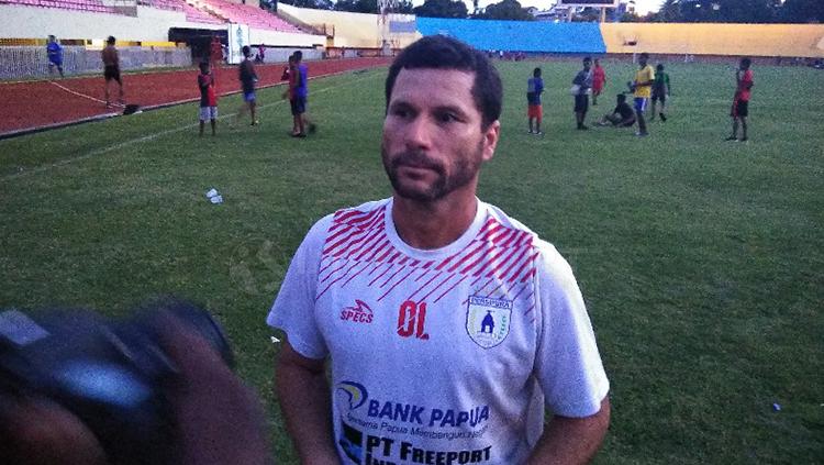 Pelatih Persipura Jayapura, Oswaldo Lessa Copyright: Sudjarwo/INDOSPORT