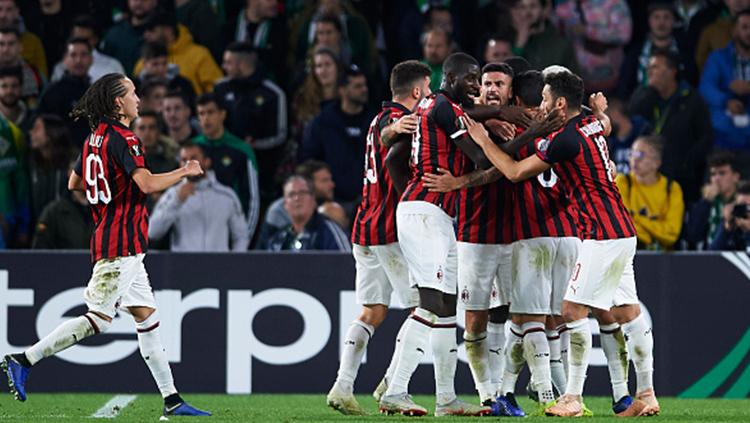 Para pemain AC Milan merayakan gol Suso. Copyright: Aitor Alcalde/Getty Images