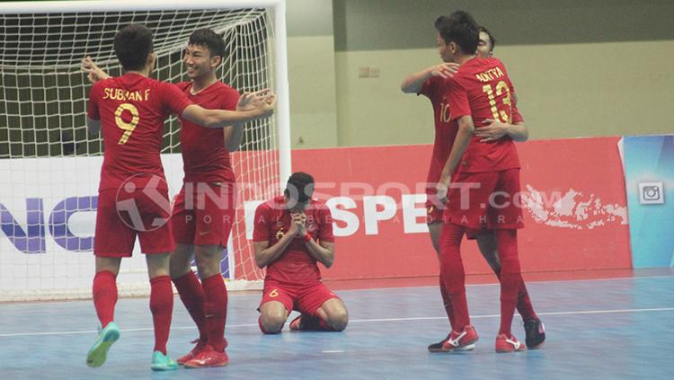 Ekspresi sykur pemain Timnas futsal Indonesia usai memastikan juara 3 Piala AFF 2018 setelah mengalahkan Vietnam 3-1.