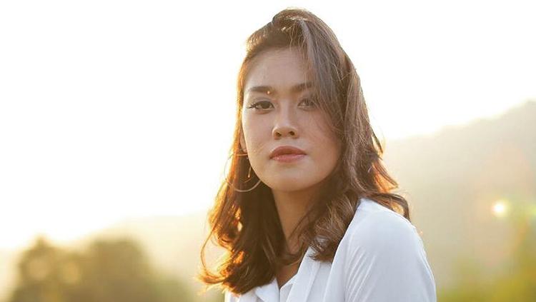 Shafa Sabila Fadli, anak politikus Fadli Zon ternyata ikut menonton langsung laga Manchester United vs Barcelona dalam leg pertama perempatfinal Liga Champions 2018/19.