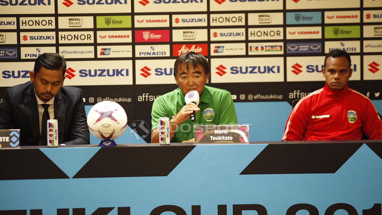 Pelatih Timor Leste konfrensi pers jelang pertandingan antara Indonesia vs Timor Leste. Copyright: Herry Ibrahim/Indosport.com