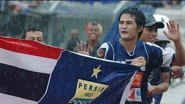 Perpisahan pemain Thailand, Suchao Nutnum di Persib Bandung Copyright: http://bobotoh.web.id/