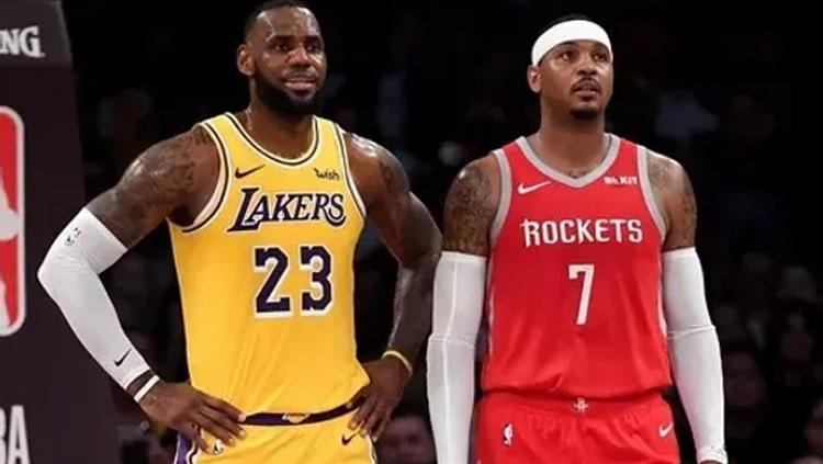 Lebron James jadi bahan sasaran kritik gara-gara Carmelo Anthony. - INDOSPORT