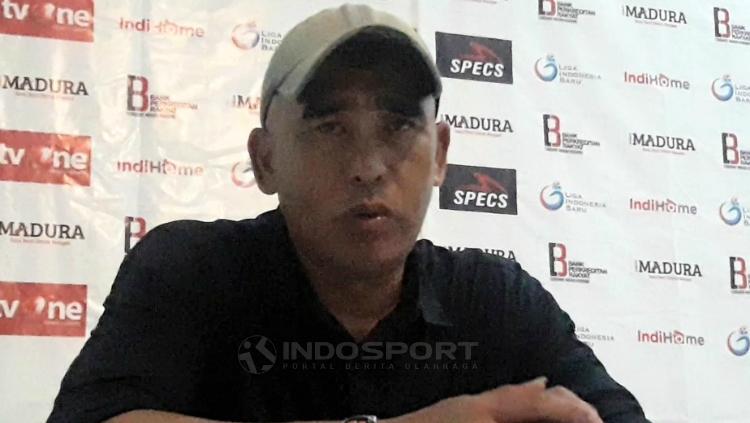 Salahudin, pelatih Madura FC. Copyright: Ian Setiawan/INDOSPORT