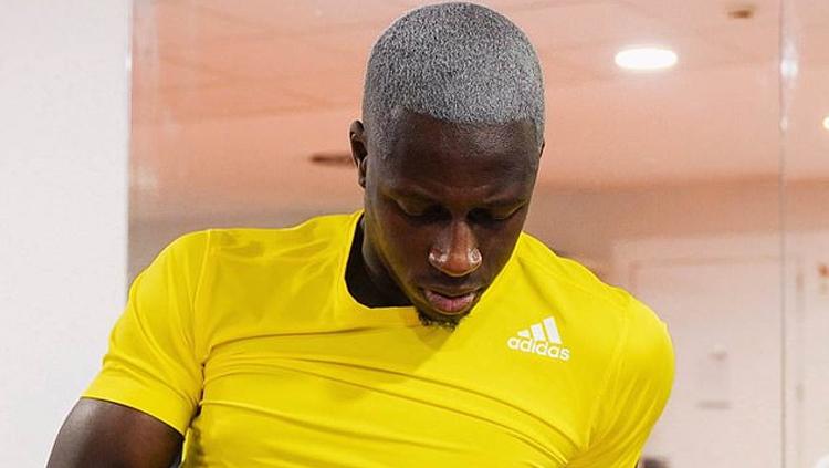 Gaya rambut Mendy yang tiru Aguero Copyright: Twitter