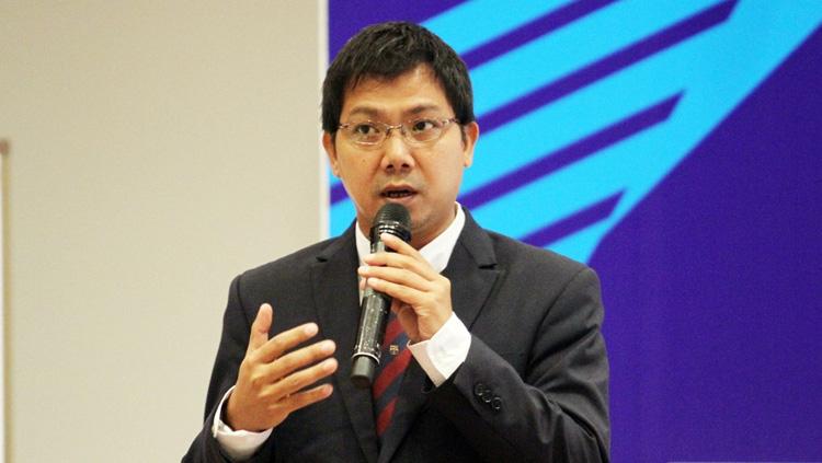 Pengamat sepak bola nasional, Tommy Welly angkat suara soal rumor Indonesia yang batal jadi tuan rumah Piala Dunia U-20 2023.