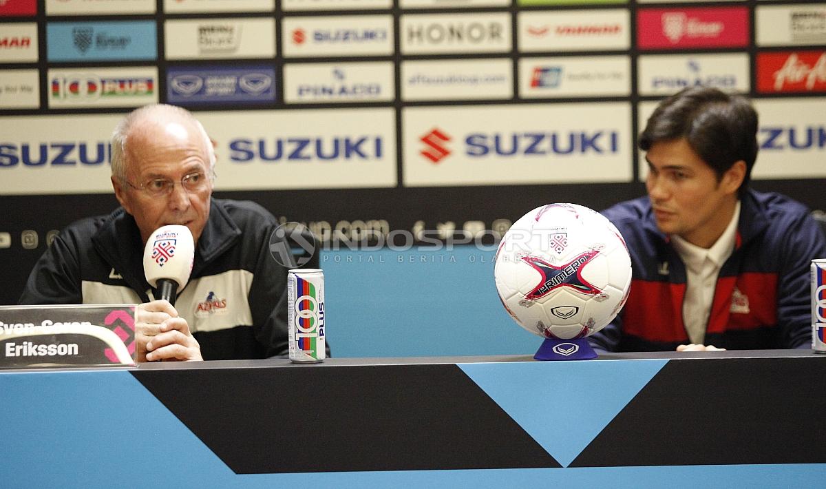 Sven-Goran Eriksson dan Phil Younghusband, pelatih dan pemain Timnas Filipina.