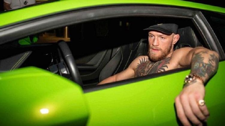 Conor McGregor tengah sibuk dengan kehidupan pribadinya. - INDOSPORT