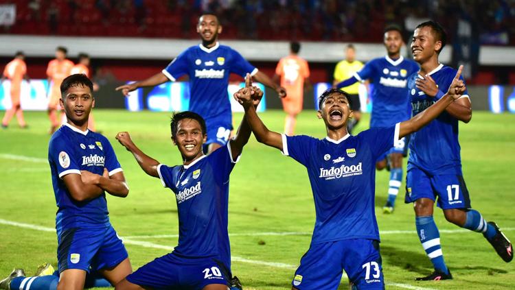 Aksi selebrasi pemain Persib Bandung U-19 setelah Ilham Qolba mencetak gol ke gawang Persija.