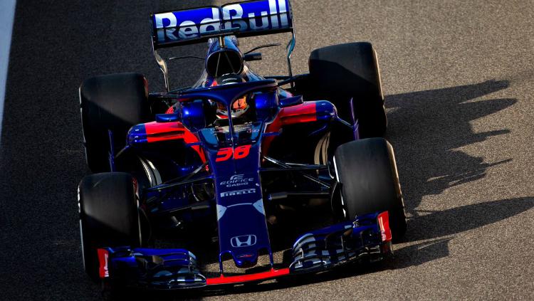 Sean Gelael saat tes mobil F1 Toro Rosso. - INDOSPORT