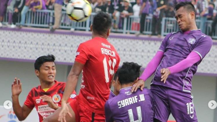 Laga semifinal leg kedua Liga 2 2018, Semen Padang vs Persita Tangerang. Copyright: Instagram.com/liga2match