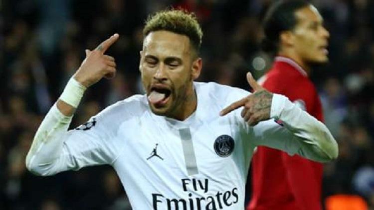 Selebrasi Neymar usai cetak gol ke gawang Liverpool - INDOSPORT