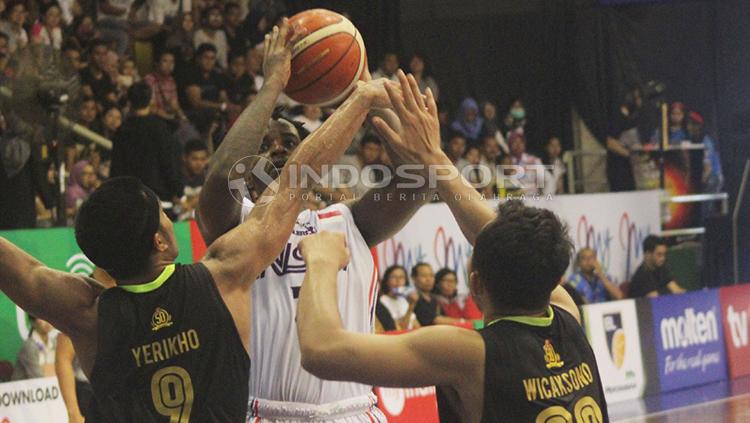 NSH VS Pasific Surabaya. - INDOSPORT