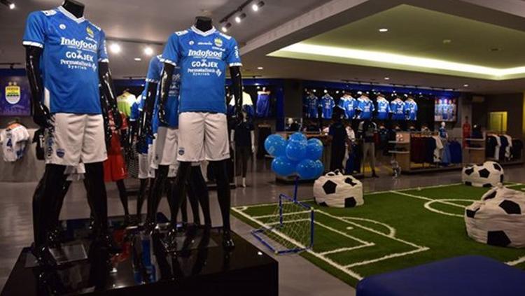 Store Persib Bandung Copyright: Persib Bandung