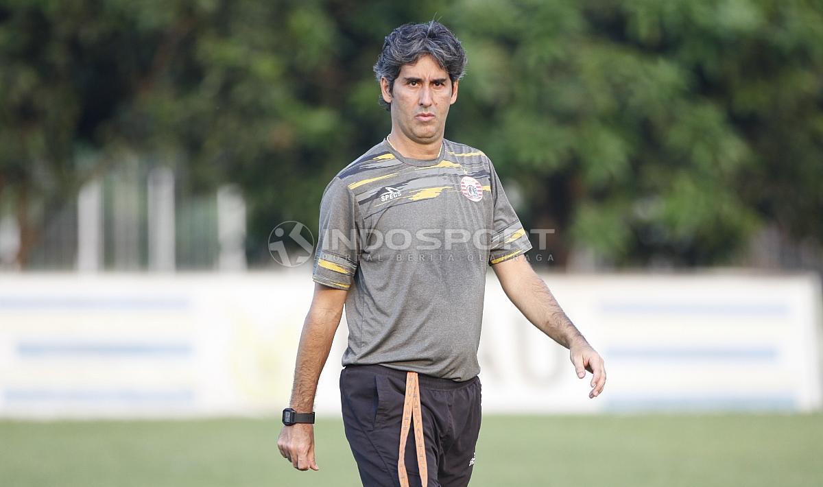 Pelatih Persija Jakarta, Stefano Cugurra Teco.